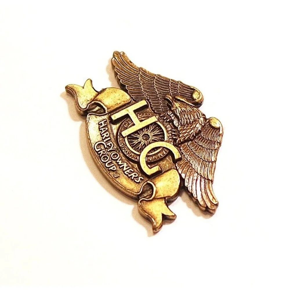Harley Owners Group HOG Pin Gold Tone Eagle 1983 New Harley Davidson Vintage